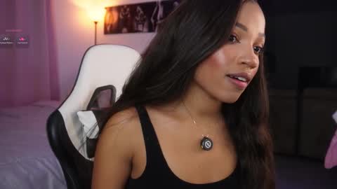 eimi   online show from 11/25/25, 02:33