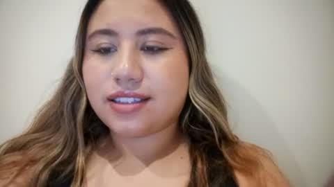 Snapshot of eimy_collin chatting on 07/06/26, 11:18 EIMY MODEL INDEPENDENT online show from 07/06/26, 11:18