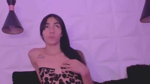 Snapshot of eimy_skinny chatting on 02/12/26, 01:50 eimy online show from 02/12/26, 01:50