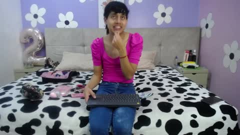 Eimyflorian online show from 01/30/25, 11:33