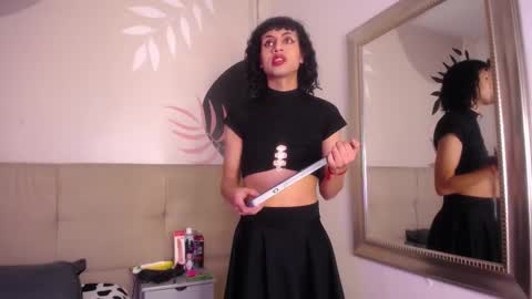 Eimyflorian online show from 03/08/25, 11:37