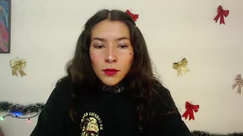 Snapshot of eimytatto_ chatting on 12/30/24, 12:52 Carla online show from 12/30/24, 12:52