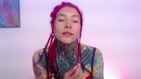 Snapshot of eimytatto_ chatting on 02/04/25, 09:41 Carla online show from 02/04/25, 09:41