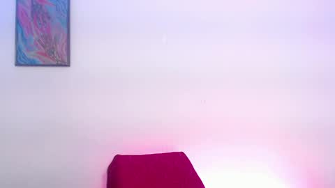 Snapshot of eimytatto_ chatting on 02/05/25, 01:04 Carla online show from 02/05/25, 01:04