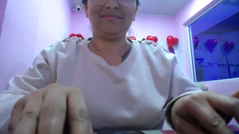 Snapshot of eireneninon chatting on 12/04/24, 12:41 Eirene online show from 12/04/24, 12:41