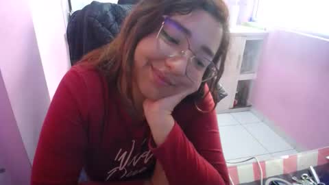 Snapshot of eireneninon chatting on 03/03/25, 05:07 Eirene online show from 03/03/25, 05:07