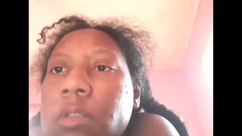 Eirondra Valeen online show from 11/16/25, 10:21