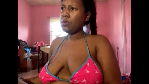 Eirondra Valeen online show from 04/05/26, 10:56