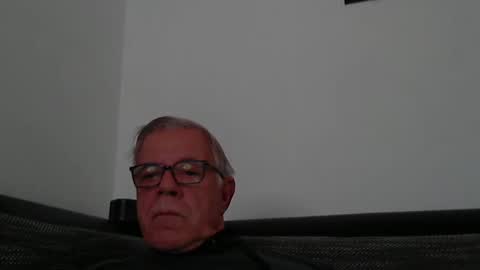 Snapshot of eisbaer1957 chatting on 01/05/25, 08:22 eisbaer1957 online show from 01/05/25, 08:22