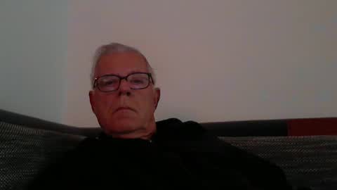 Snapshot of eisbaer1957 chatting on 10/19/25, 07:20 eisbaer1957 online show from 10/19/25, 07:20