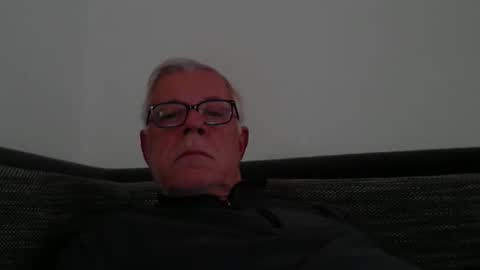 Snapshot of eisbaer1957 chatting on 12/21/25, 08:10 eisbaer1957 online show from 12/21/25, 08:10