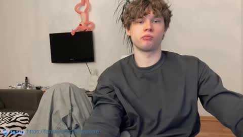 Eitan online show from 03/08/25, 02:19