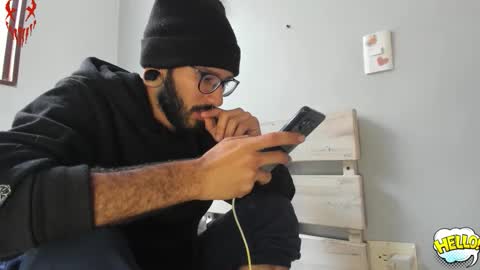 Snapshot of eithan_rune chatting on 01/13/26, 02:44 eithan_rune online show from 01/13/26, 02:44