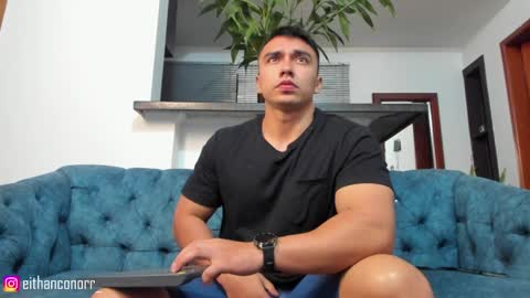 Snapshot of eithanconor1 chatting on 12/06/24, 04:14 EITHAN CONOR online show from 12/06/24, 04:14