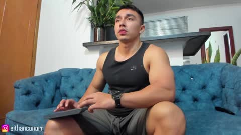 Snapshot of eithanconor1 chatting on 12/07/24, 03:36 EITHAN CONOR online show from 12/07/24, 03:36