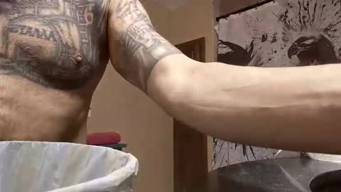 ThongLover6869 online show from 03/06/26, 06:10