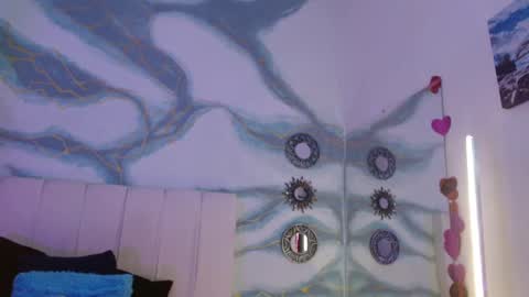 Snapshot of eka_urda chatting on 02/20/25, 03:45 Eka online show from 02/20/25, 03:45