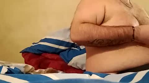 Snapshot of el131140 chatting on 02/24/25, 05:00 Sebastin online show from 02/24/25, 05:00