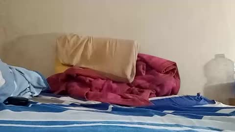 Snapshot of el131140 chatting on 11/07/25, 07:30 Sebastin online show from 11/07/25, 07:30