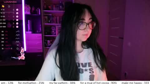 If you like it when I meow give me a thumbs up online show from 05/19/26, 10:10