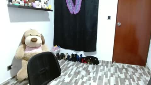 Snapshot of ela_3611 chatting on 01/21/25, 02:11 ela_3611 online show from 01/21/25, 02:11