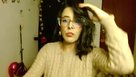 ela_3611 online show from 12/23/25, 03:48