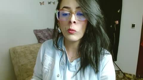 ela_3611 online show from 03/17/26, 03:11