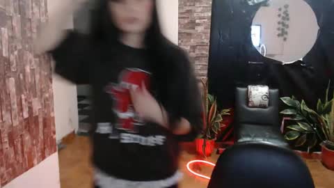 Snapshot of ela_foxyy chatting on 02/14/25, 12:30 ELA online show from 02/14/25, 12:30