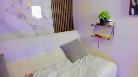 Eli online show from 04/16/26, 09:39