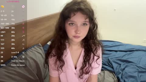 Snapshot of ela_wish chatting on 07/30/26, 07:57 Ela online show from 07/30/26, 07:57