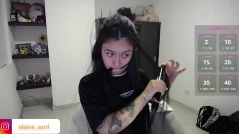 Elaine eli online show from 09/25/25, 12:36