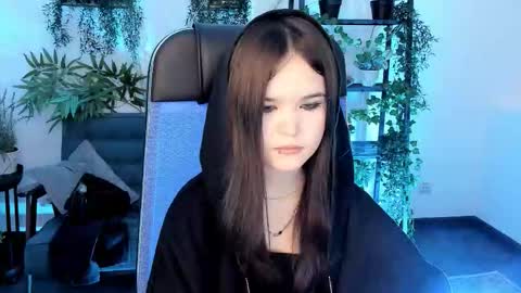 Your sweet girl online show from 11/22/25, 09:47