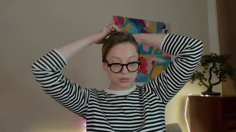 Elani online show from 05/03/26, 12:11