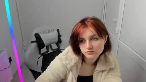 Snapshot of elara_muse chatting on 05/03/26, 08:53 Evie online show from 05/03/26, 08:53