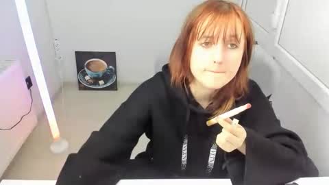 Snapshot of elara_muse chatting on 05/18/26, 07:03 Evie online show from 05/18/26, 07:03