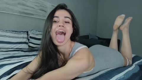 Elara Hayes online show from 05/29/26, 04:38