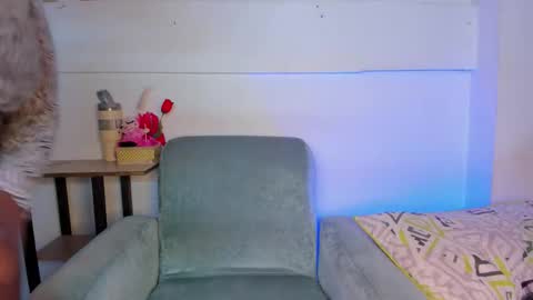 Ela online show from 02/14/26, 04:31