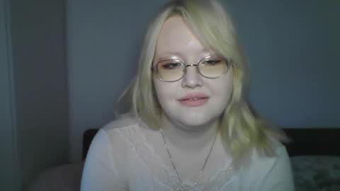 elayne_sweet online show from 04/29/26, 06:06