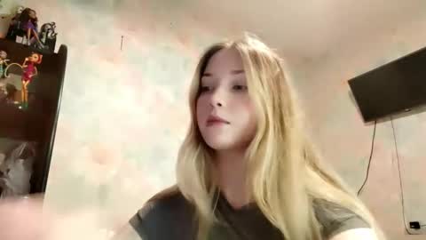 MIa online show from 03/26/26, 11:49