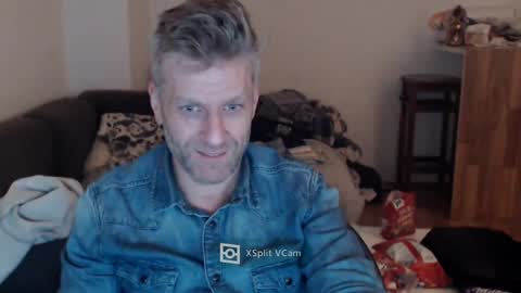 Snapshot of elculiador2207 chatting on 12/06/24, 11:25 Timm online show from 12/06/24, 11:25