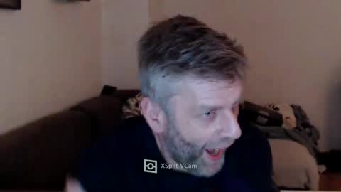 Snapshot of elculiador2207 chatting on 12/31/24, 08:02 Timm online show from 12/31/24, 08:02