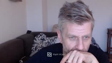 Snapshot of elculiador2207 chatting on 01/04/25, 07:34 Timm online show from 01/04/25, 07:34