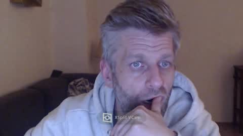 Snapshot of elculiador2207 chatting on 01/13/25, 07:21 Timm online show from 01/13/25, 07:21