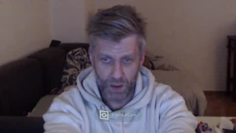 Snapshot of elculiador2207 chatting on 01/14/25, 06:07 Timm online show from 01/14/25, 06:07