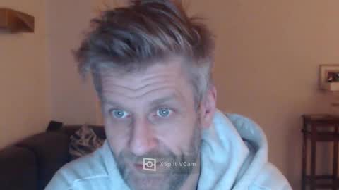 Snapshot of elculiador2207 chatting on 01/15/25, 08:16 Timm online show from 01/15/25, 08:16