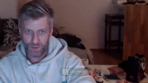 Snapshot of elculiador2207 chatting on 01/15/25, 11:40 Timm online show from 01/15/25, 11:40