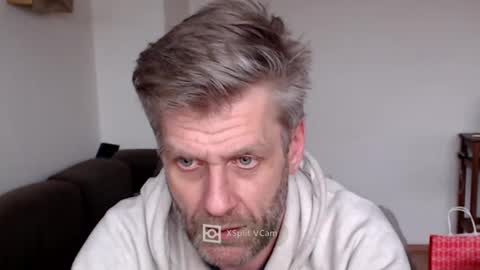 Snapshot of elculiador2207 chatting on 01/26/25, 01:36 Timm online show from 01/26/25, 01:36