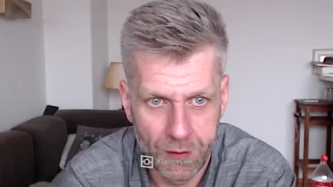 Snapshot of elculiador2207 chatting on 02/02/25, 08:02 Timm online show from 02/02/25, 08:02