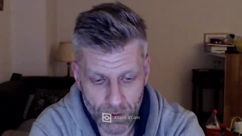 Snapshot of elculiador2207 chatting on 02/04/25, 08:28 Timm online show from 02/04/25, 08:28