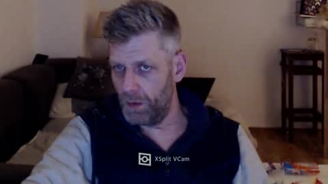 Snapshot of elculiador2207 chatting on 02/09/25, 09:17 Timm online show from 02/09/25, 09:17